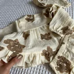ست سه تیکه دخترانه پیراهن شورت طرح تدی - تصویر 3